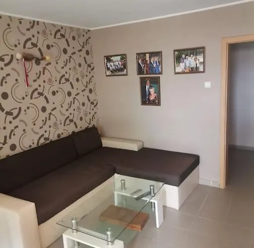 яна Ваканционна къща Свети Влас